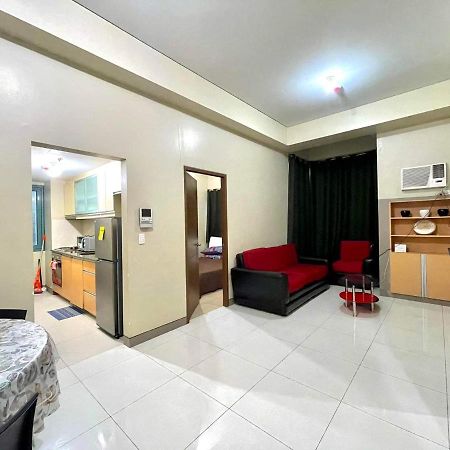 Lovely 2 Bed Room Condo Infront Of Naia Terminal 3 Manila Exterior photo